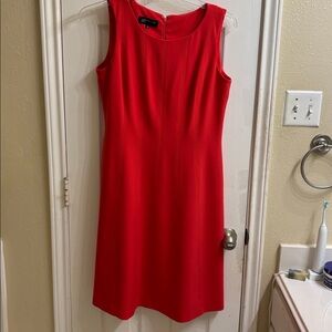 Jones New York Vibrant Red fully lined Dress. EUC